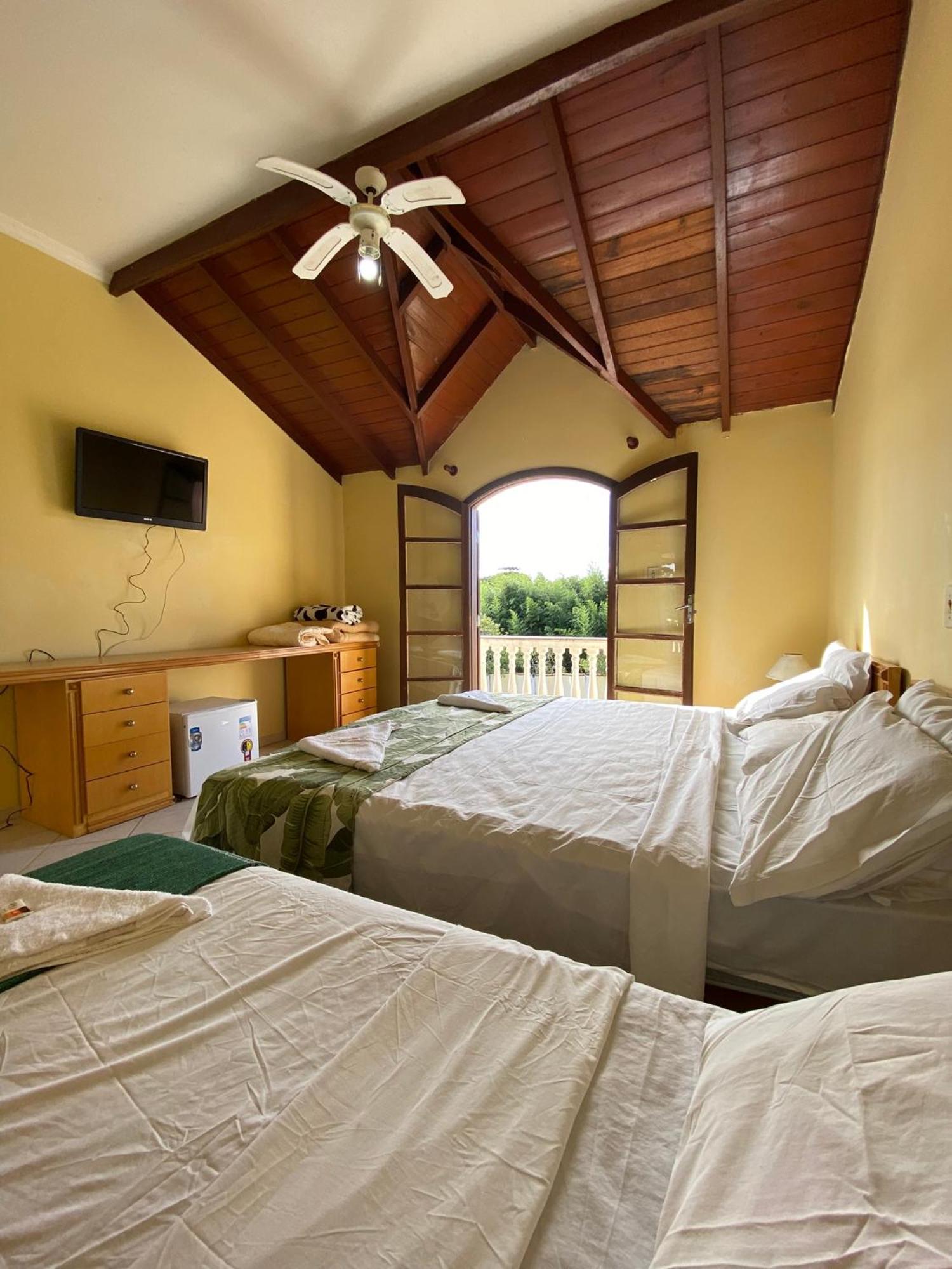 Hotel Velha Corte São José dos Pinhais エクステリア 写真