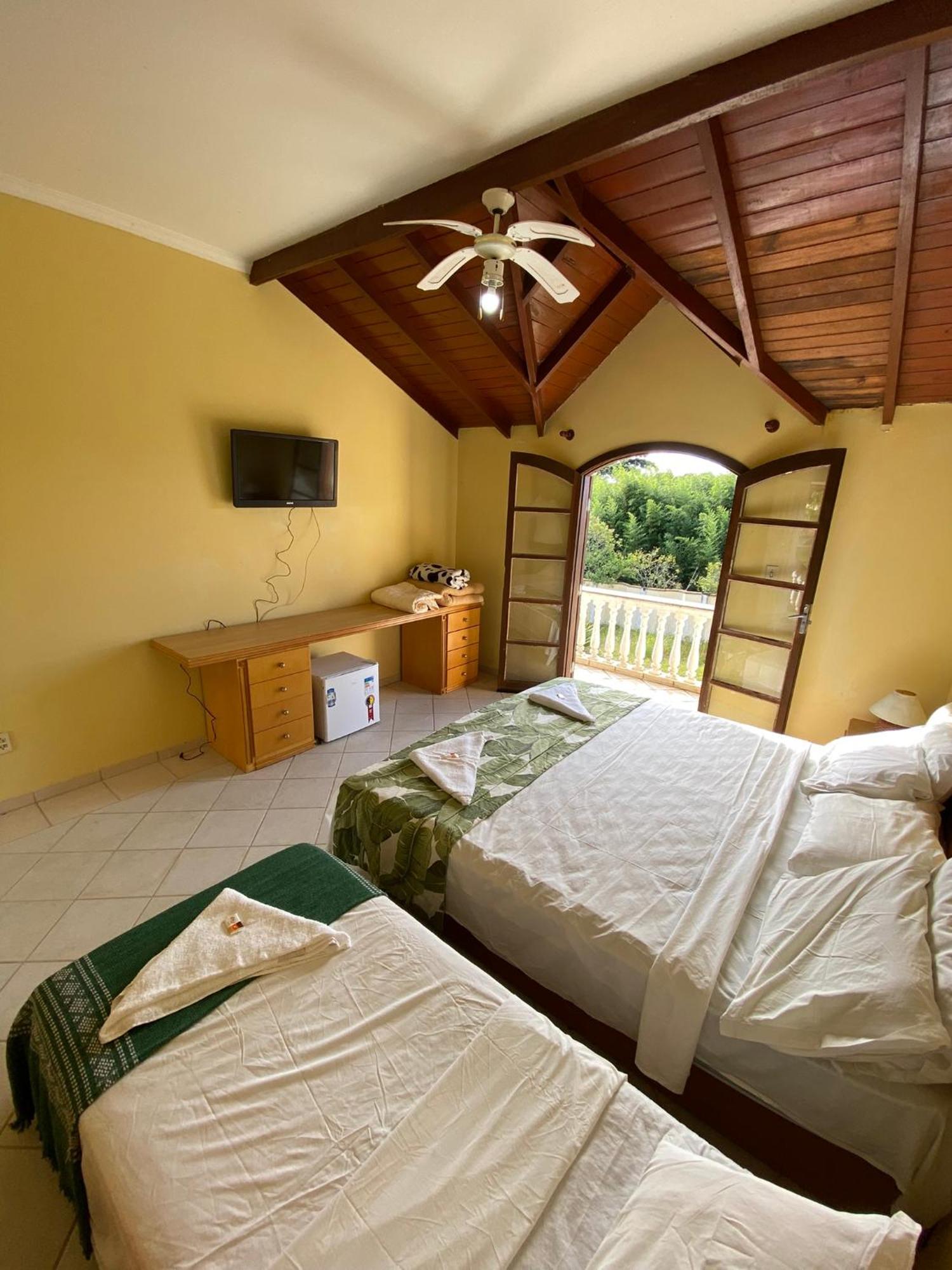 Hotel Velha Corte São José dos Pinhais エクステリア 写真