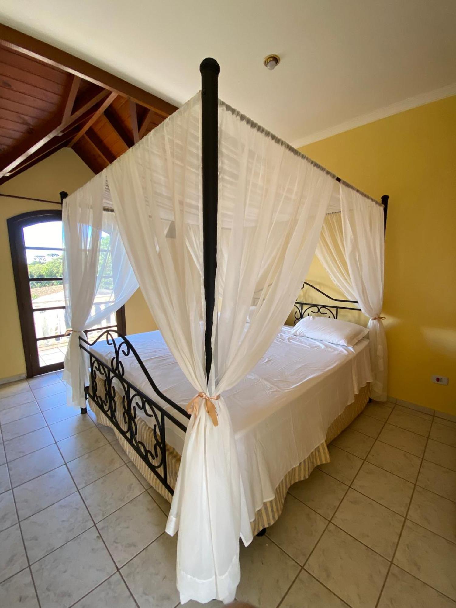 Hotel Velha Corte São José dos Pinhais エクステリア 写真